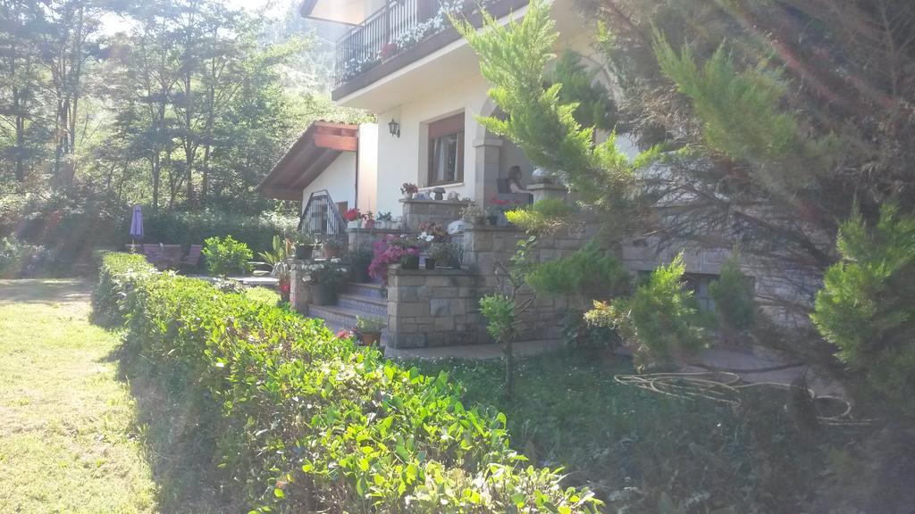 Casa Rural Ibarrondo Etxea Mungia Exterior foto